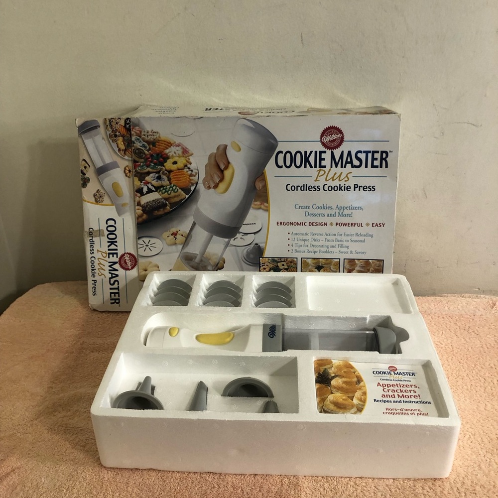 2003 Wilton Cookie Master Plus Cordless Cookie Press WORKS